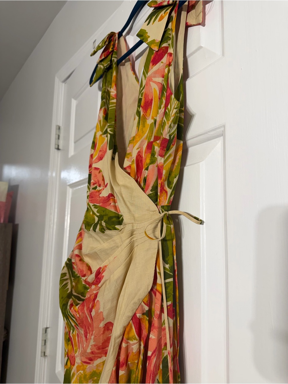Gibson & Latimer Floral Wrap Maxi Dress – Size L